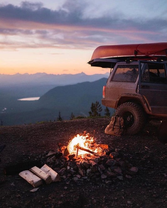 From City Streets to Mountain Peaks: How Outdoor Exploration Builds Resilience - KintopTrek